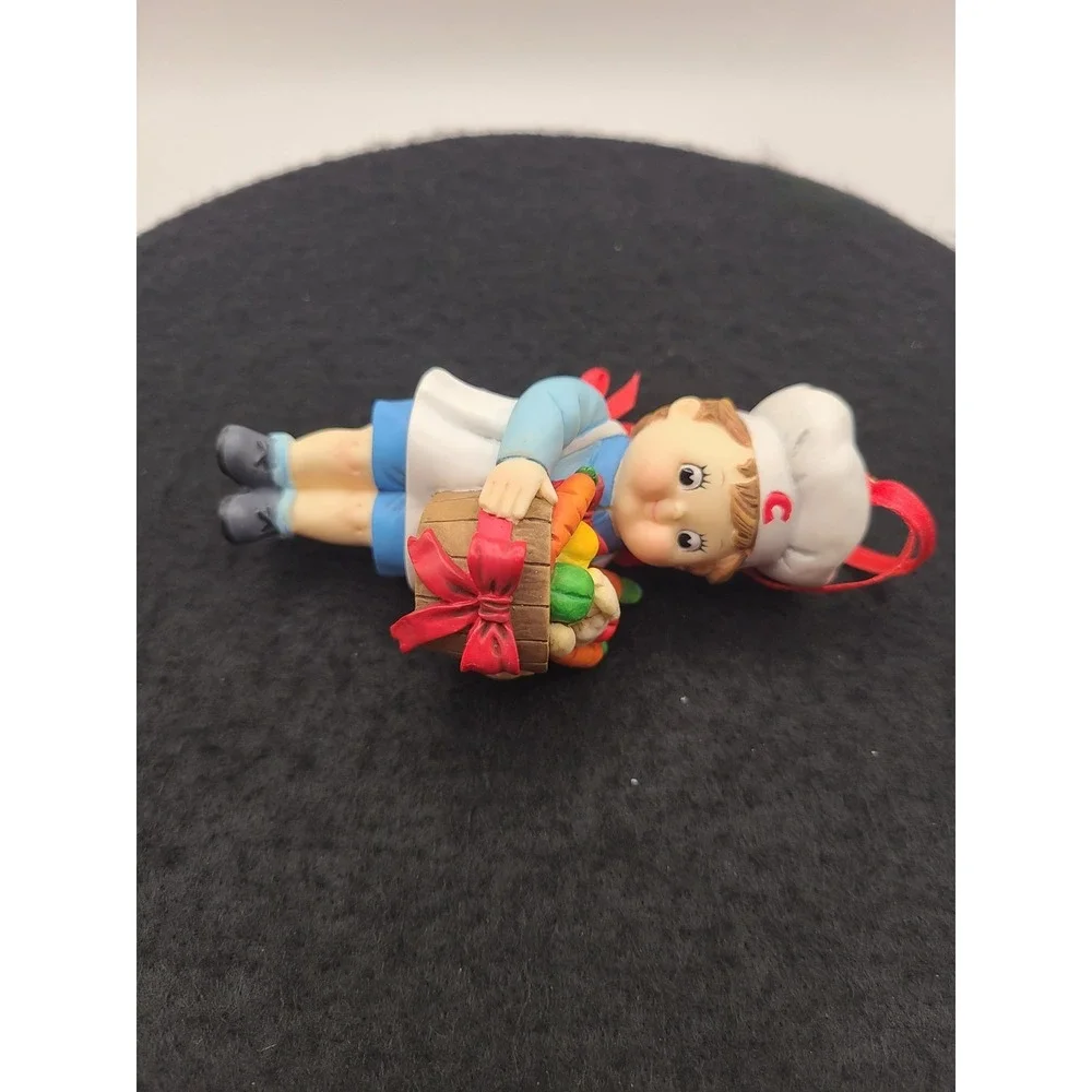 Danbury Mint Campbell's Soup Kids Garden Fresh Ornament No Box